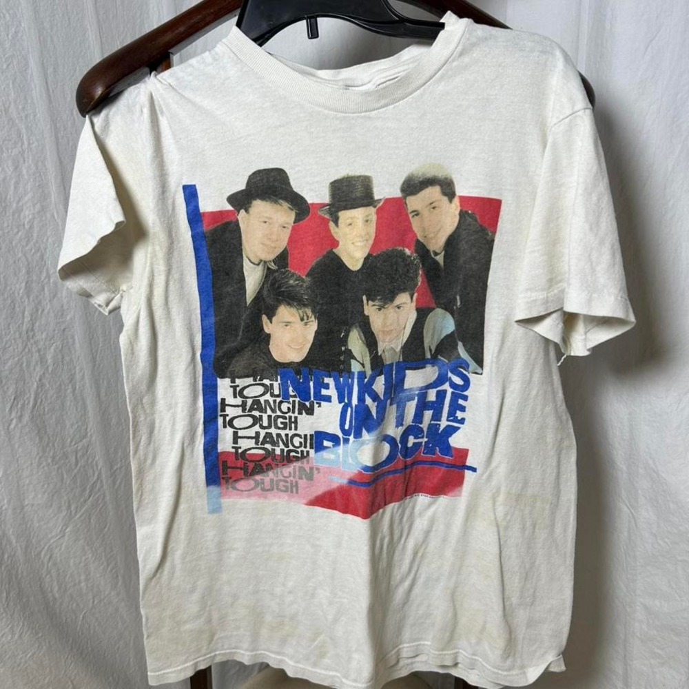 1980s New Kids on the Block white tee shirt‎ #NKOTB